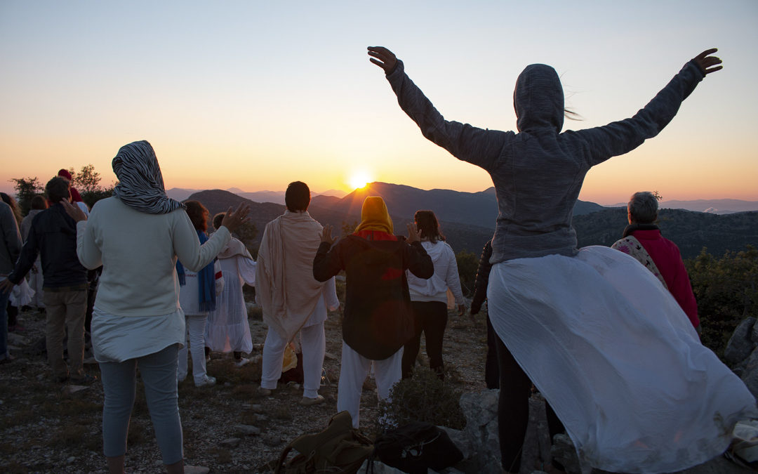 From Darkness to Light – The Dream and Sleep Performance series | Ολονύχτια Διαδραστική Παράσταση | Ναός του Επικούριου Απόλλωνα