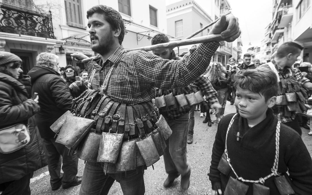 Οι «Κουδουνάτοι» της Νάξου στους δρόμους του Ψυρρή