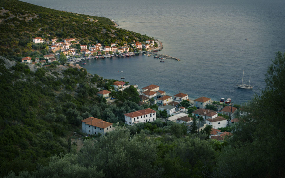 Αγία Κυριακή, Τρίκερι